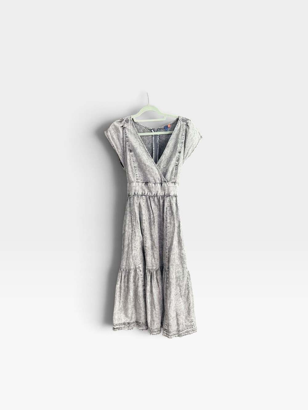 Pilcro Denim Maxi Dress Size 6 Grey Acid Wash Wrap Midi